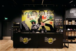 illustratives Artwork für Dr Martens Outlet Store Metzingen